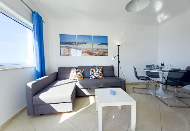 Apartamento em Quarteira - T1 Colina Ferias 8C FAMÍLIA & VISTA MAR C/ GARAGEM