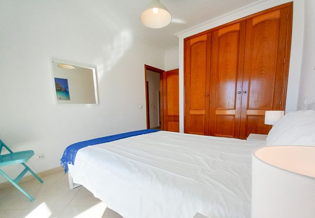 Apartamento em Quarteira - T1 Colina Ferias 8C FAMÍLIA & VISTA MAR C/ GARAGEM