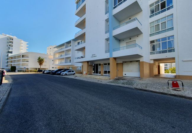 Apartamento em Quarteira - T1 Colina Ferias 8C FAMÍLIA & VISTA MAR C/ GARAGEM