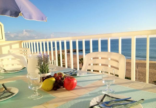 Apartamento em Quarteira - T2 Mamamia 3-DTO RESTAURANTES, PRAIA E PÔR DO SOL