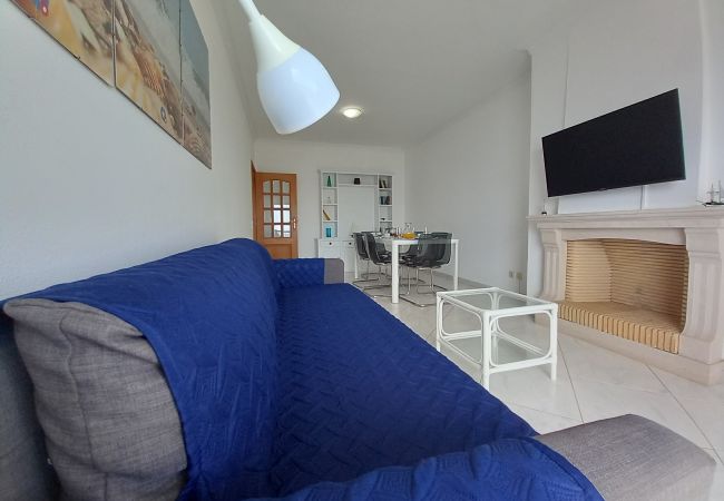 Apartamento em Quarteira - T2  Calçadao VISTA DE LUXO FRENTE MAR 6 PESSOAS