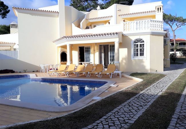 Villa em Vilamoura - V3 Villa Rosada  PISCINA, JARDIM E CAMPOS DE GOLF