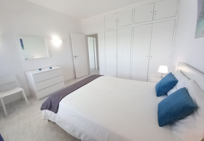 Apartamento em Quarteira - T1 Torre20 14D VISTA  MAR FANTÁSTICA 80M PRAIA 4 P