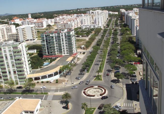 Apartamento em Quarteira - T1 Torre 20 17G FANTÁSTICO 80M PRAIA 4 PESSOAS