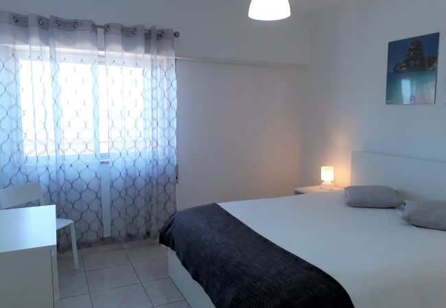 Apartamento em Quarteira - T1 Torre Azul 10 MARAVILHOSA VISTA WI-FI 4 PESSOAS