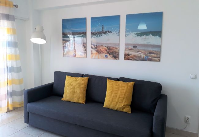 Apartamento em Quarteira - T1 Torre Azul 10 MARAVILHOSA VISTA WI-FI 4 PESSOAS