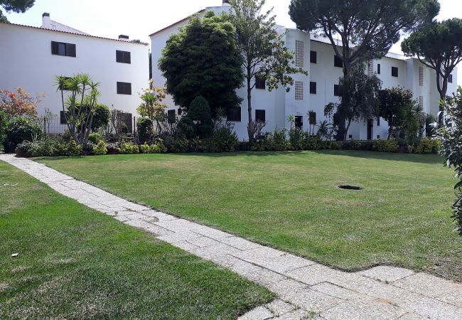 Apartamento em Vilamoura - T2 Mouramar VARANDA VISTA PISCINA & GOLF 6 PESSOAS