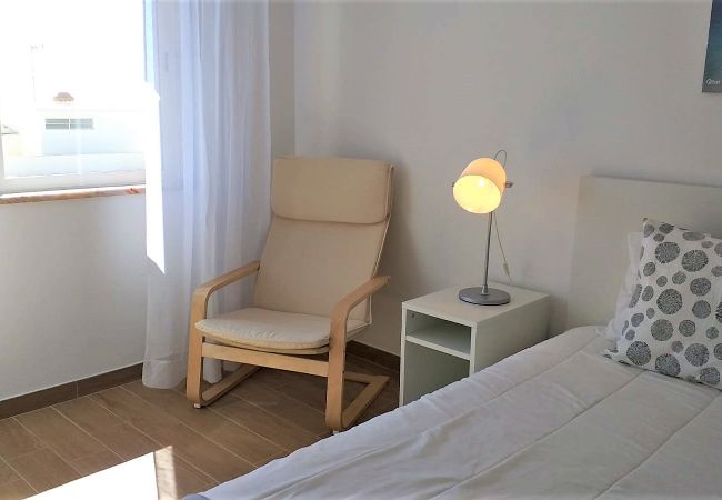 Apartamento em Quarteira - T1 Mira Praia 7 50M PRAIA VISTA MAR WI-FI 4 PESSOA