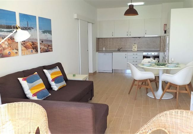 Apartamento em Quarteira - T1 Mira Praia 7 50M PRAIA VISTA MAR WI-FI 4 PESSOA