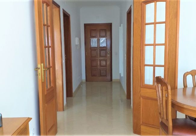 Apartamento em Quarteira - T1 Colina Férias 8D VISTA MAR C/ GARAGEM