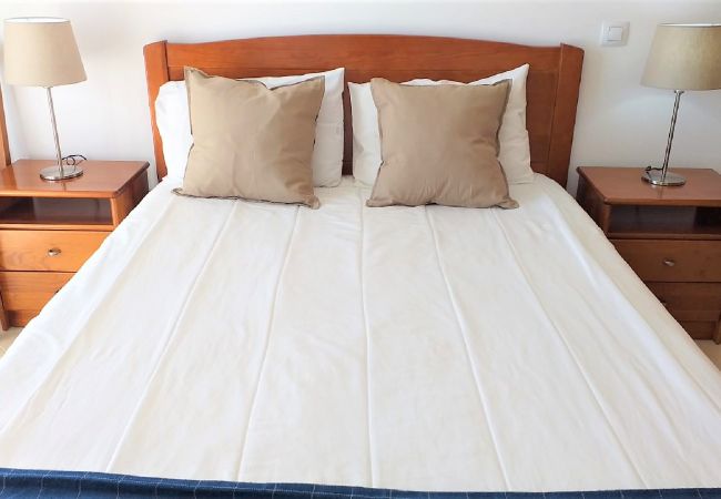 Apartamento em Quarteira - T1 Colina Férias 8D-A/C,VISTA MAR C/ GARAGEM