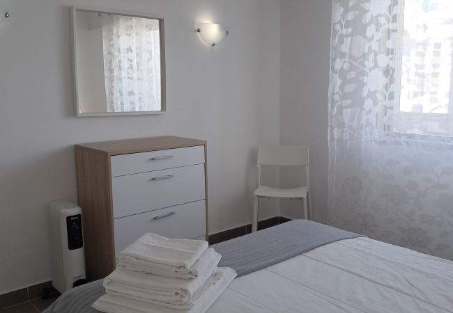 Apartamento em Quarteira - T1 Torre 20 6G MÁGICO 80M PRAIA WI-FI 4 PESSOAS