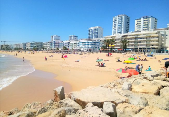 Apartamento em Quarteira - T1 Pontemira 5 - 50M PRAIA WI-FI 4 PESSOAS