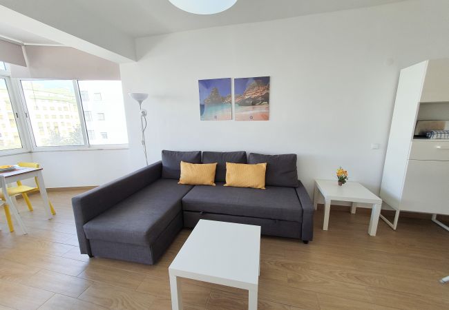 Apartamento em Quarteira - T1 Pontemira 5 - 50M PRAIA WI-FI 4 PESSOAS