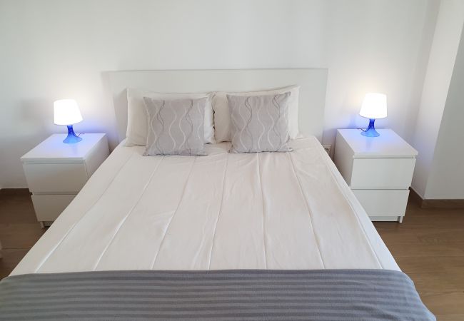 Apartamento em Quarteira - T1 Pontemira 5 - 50M PRAIA WI-FI 4 PESSOAS