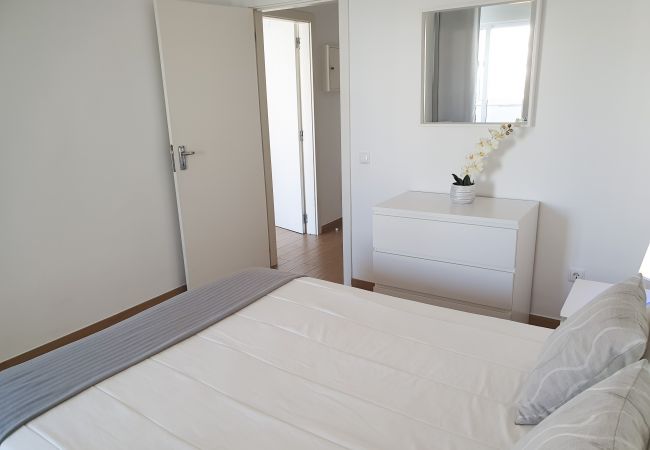 Apartamento em Quarteira - T1 Pontemira 5 - 50M PRAIA WI-FI 4 PESSOAS