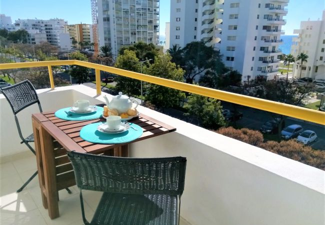 Apartamento em Quarteira - T1 SOL 200M PRAIA VISTA MAR & Wi-Fi