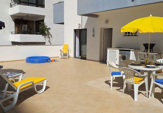 Apartamento em Quarteira - T2 TAHÍTI 1 CONFORTO & PRAIA C/ GARAGEM & WI-FI