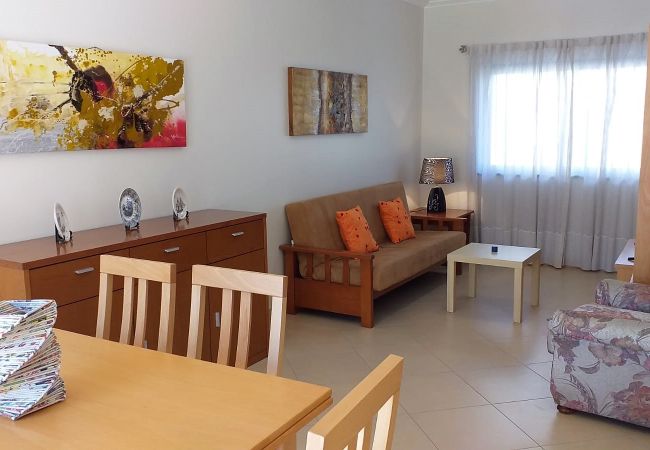 Apartamento em Quarteira - T2 TAHÍTI 1 CONFORTO & PRAIA C/ GARAGEM & WI-FI