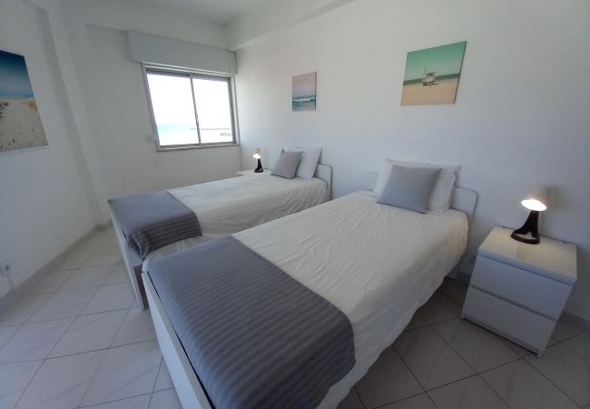 Apartamento em Quarteira - T2 Gaveto Vista Mar&Frente Praia