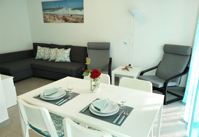 Apartamento em Quarteira - T1 Lote Novo 50m Praia SUITE 4pax