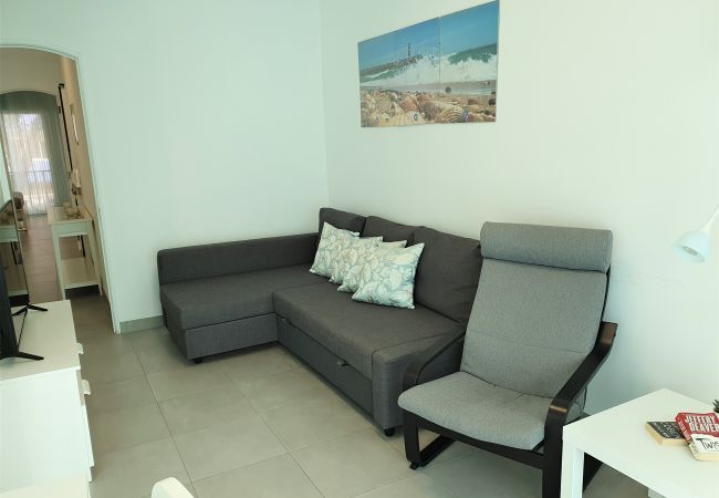 Apartamento em Quarteira - T1 Lote Novo 50m Praia SUITE 4pax