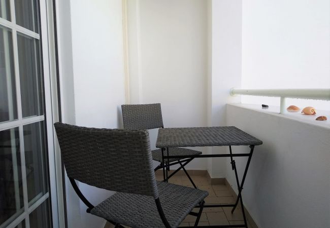 Apartamento em Quarteira - T2 Gaveto II - Ar-condicionado&Garagem