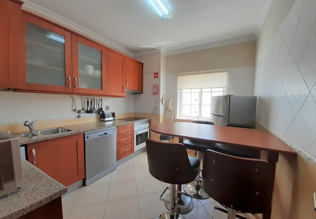 Apartamento em Quarteira - T2 Gaveto II - Ar-condicionado&Garagem