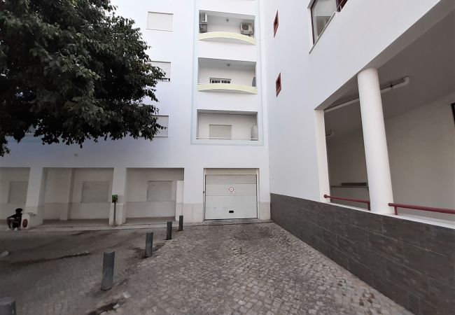 Apartamento em Quarteira - T2 Gaveto II - Ar-condicionado&Garagem