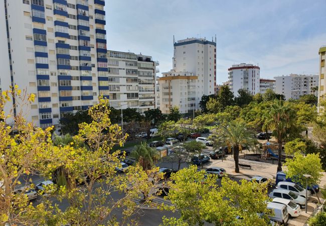 Apartamento em Quarteira - T1 SOLARIS 200M Praia & WIFI