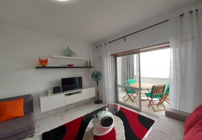 Apartamento em Quarteira - T1 VISTA PRAIA Wi-Fi 16B 4pessoas