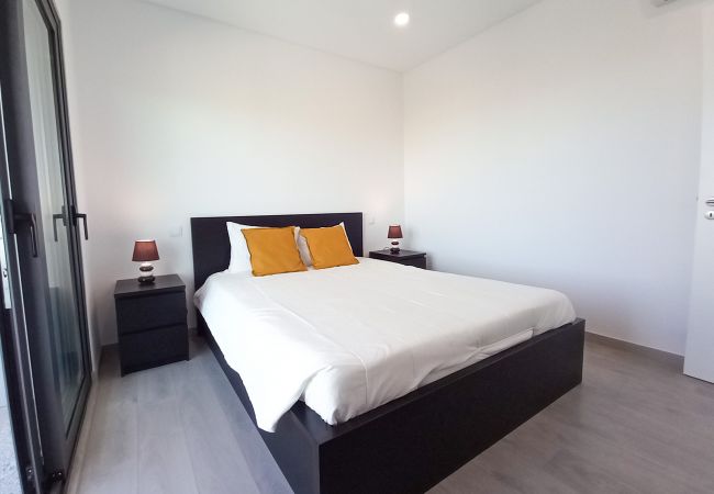 Apartamento em Quarteira - T1 Alto Forte Novo AC & Wi-Fi&PRAIA