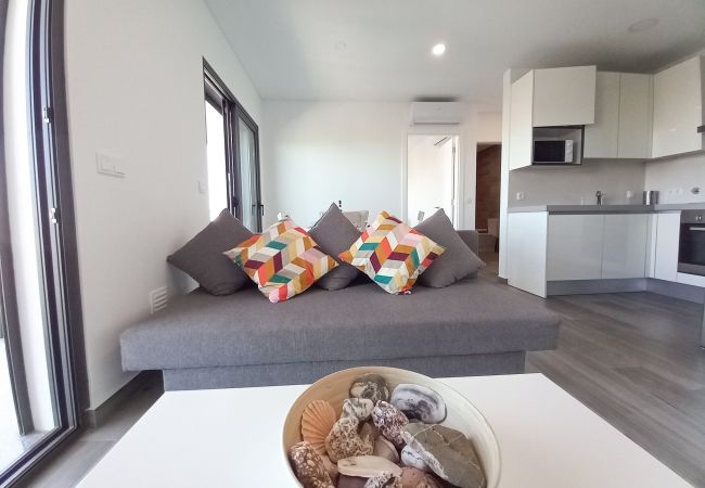 Apartamento em Quarteira - T1 Alto Forte Novo AC & Wi-Fi&PRAIA