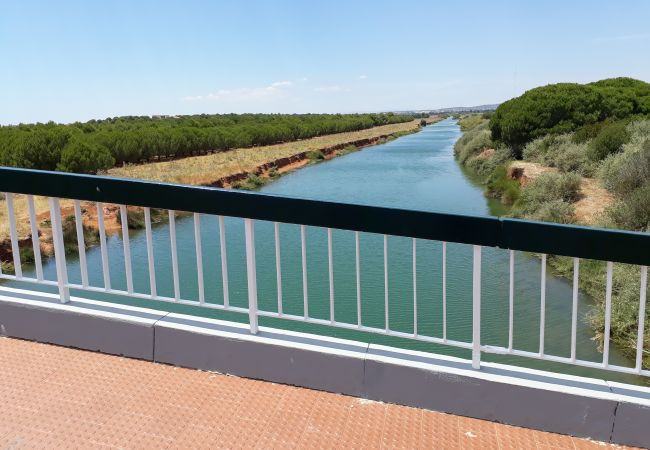 Apartamento em Vilamoura - T2 Tenis Golf Mar -2/4P AC PISCINA