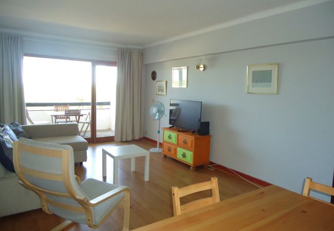 Apartamento em Vilamoura - T1 TENISGOLF- PISCINA-WIFI-MARINA DE VILAMOURA