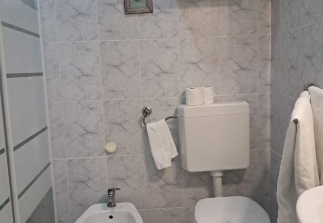 Apartamento em Quarteira - T2-MAMA II.  AC FRENTE MAR 