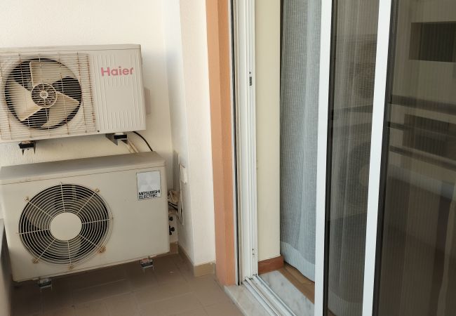 Apartamento em Quarteira - T2 Infante AC wifi Garagem 50m Praia