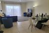 Apartamento em Quarteira - T2 Infante AC 201 wifi Garagem 50m Praia