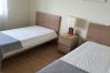 Apartamento em Quarteira - T2 Infante AC 201 wifi Garagem 50m Praia