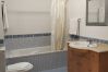 Apartamento em Quarteira - T2 Infante AC 201 wifi Garagem 50m Praia
