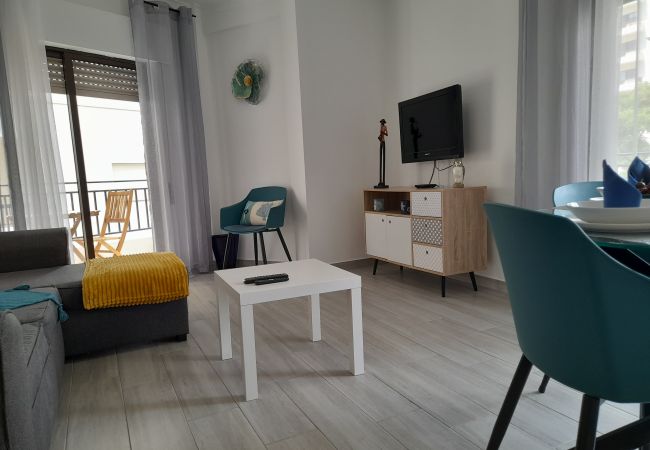 Apartamento em Quarteira - T2 Vista Atlantica Charmoso A/C 