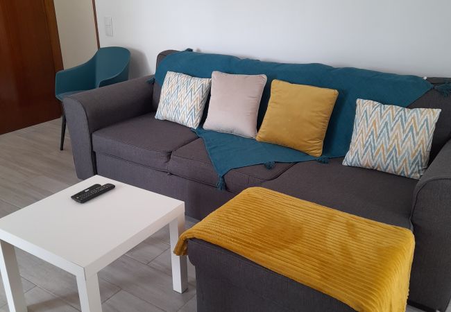 Apartamento em Quarteira - T2 Vista Atlantica Charmoso A/C 