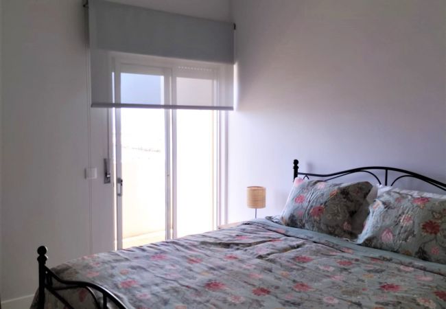 Apartamento em Quarteira - T2 Requinte A/C e Vista Mar WiFi/Garagem