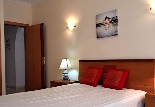 Apartamento em Quarteira - T3 Ceuta Luminoso