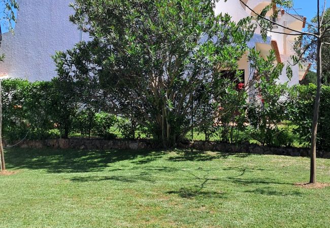 Casa geminada em Vilamoura - V2 Vilamoura Piscina e BBQ