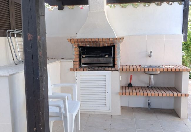 Casa geminada em Vilamoura - V2 Vilamoura Piscina e BBQ