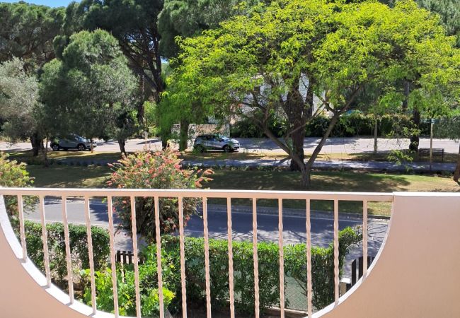 Casa geminada em Vilamoura - V2 Vilamoura Piscina e BBQ