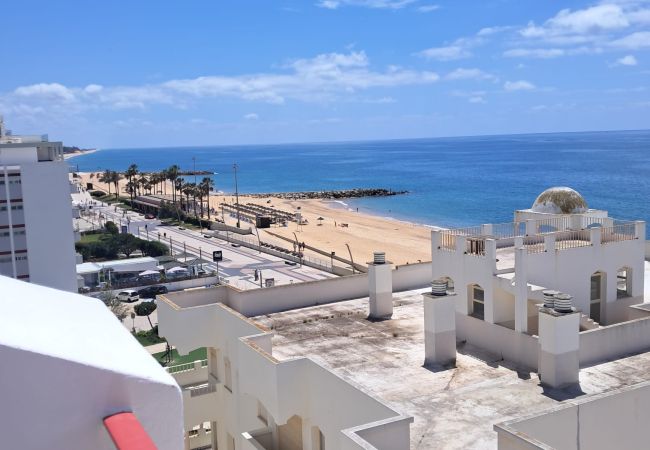 Apartamento em Quarteira - T1 Vista Mar Deslumbrante Atlantida A/C e garagem