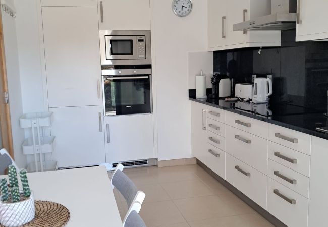 Apartamento em Quarteira - T2  ALMARGEM CHARMOSO A/C-PISCINA