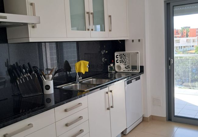 Apartamento em Quarteira - T2  ALMARGEM CHARMOSO A/C-PISCINA